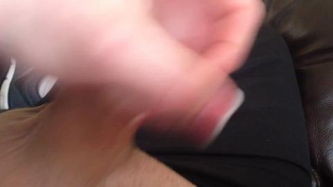 12486